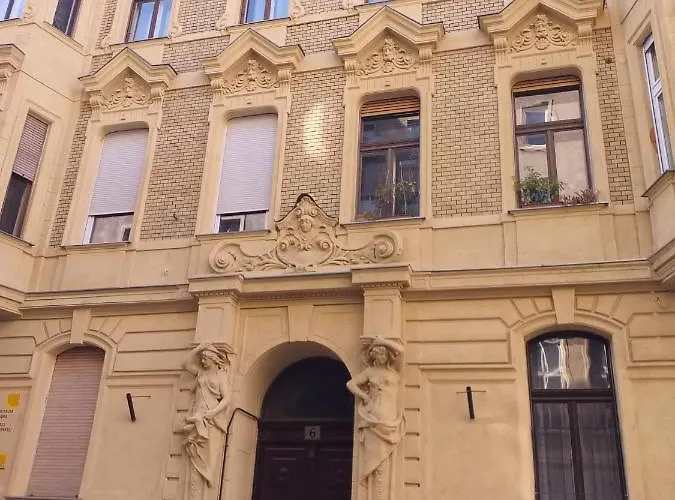 Sweet Home In The Center Of The City, - It\'S Only Yours With Two Bedrooms, 1 Price For 3